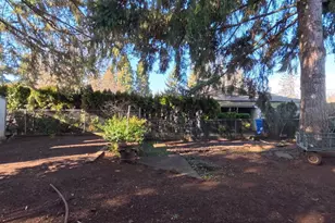 1230 Hilfiker Ln S, Salem, OR 97302 - Photo 36