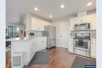 418 Sunset Ct, Amity, OR 97101 - Photo 14