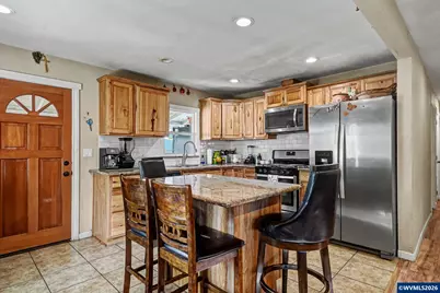 4425 York Av NE, Salem, OR 97305 - Photo 6