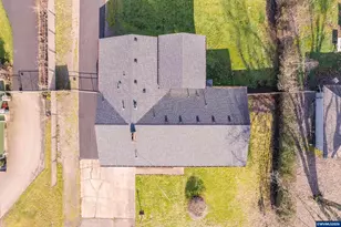 4377 Munkers St SE, Salem, OR 97317 - Photo 36