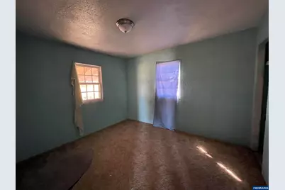 2202 Joe Wright Rd, Klamath Falls, OR 97603 - Photo 12