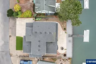 9245 Trout Pl, Gleneden Beach, OR 97388 - Photo 4