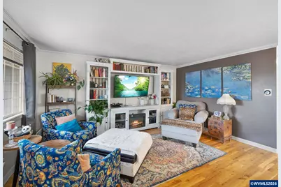 300 W Clackamas Cir, Woodburn, OR 97071 - Photo 6