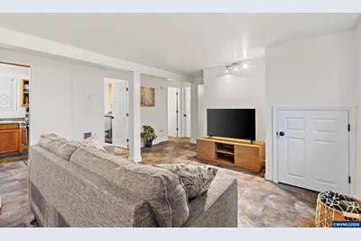 2573 Carleton Wy NE, Salem, OR 97301 - Photo 26