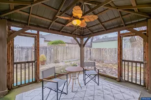 338 NW Foxglove St, Dallas, OR 97338 - Photo 38