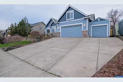 338 NW Foxglove St, Dallas, OR 97338 - Photo 2