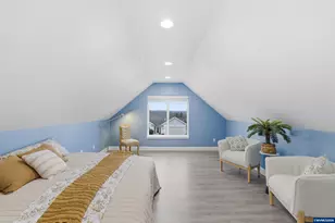 338 NW Foxglove St, Dallas, OR 97338 - Photo 36