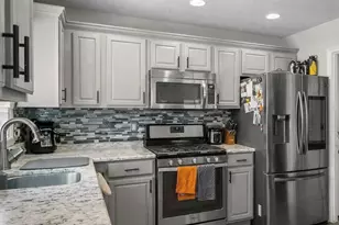 5447 Sugar Plum St SE, Salem, OR 97306 - Photo 10