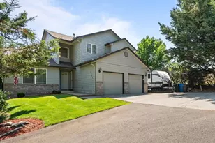 5447 Sugar Plum St SE, Salem, OR 97306 - Photo 2