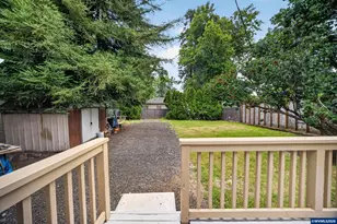 1075 Shipping St NE, Salem, OR 97301 - Photo 22