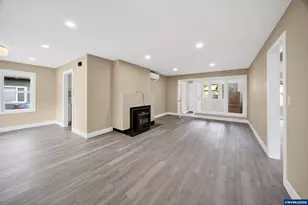 1075 Shipping St NE, Salem, OR 97301 - Photo 6