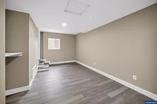 1075 Shipping St NE, Salem, OR 97301 - Photo 20
