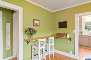 424 S 3rd St, Silverton, OR 97381 - Photo 10
