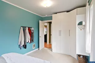 424 S 3rd St, Silverton, OR 97381 - Photo 24