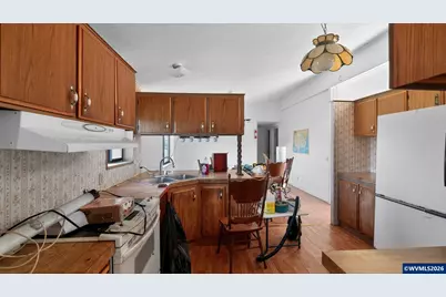 1901 Kalmia St, Sweet Home, OR 97386 - Photo 12