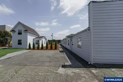 1348-1366 12th St SE, Salem, OR 97302 - Photo 2