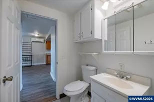 767 18th St NE, Salem, OR 97301 - Photo 16