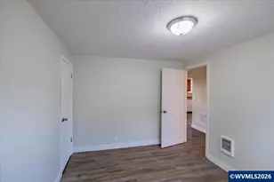 767 18th St NE, Salem, OR 97301 - Photo 18