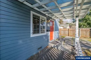 767 18th St NE, Salem, OR 97301 - Photo 4