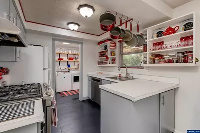 18430 SW Broad Oak Bl, Aloha, OR 97007 - Photo 20