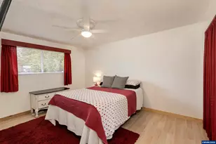 18430 SW Broad Oak Bl, Aloha, OR 97007 - Photo 10