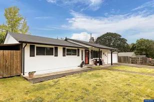 18430 SW Broad Oak Bl, Aloha, OR 97007 - Photo 2