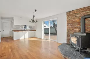 495 Angelee Ct, Lebanon, OR 97355 - Photo 12