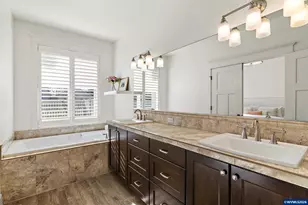 462 Turnberry Ave, Woodburn, OR 97071 - Photo 24