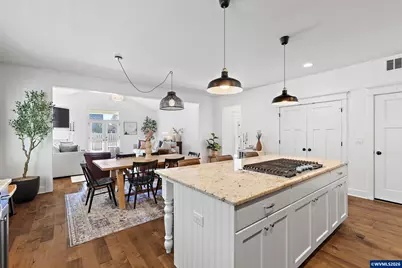 462 Turnberry Av, Woodburn, OR 97071 - Photo 12