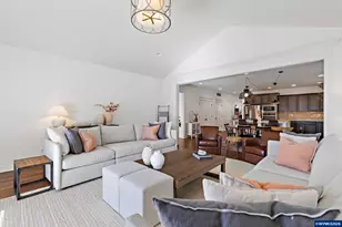 462 Turnberry Ave, Woodburn, OR 97071 - Photo 18