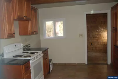 20446 Abiqua Rd NE, Scotts Mills, OR 97375 - Photo 6
