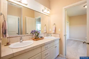 1739 Gemma St NW, Salem, OR 97304 - Photo 32