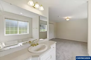 1787 Horseshoe Lake Cir NW, Albany, OR 97321 - Photo 22