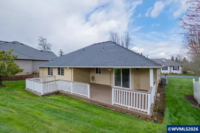 1787 Horseshoe Lake Cir NW, Albany, OR 97321 - Photo 36