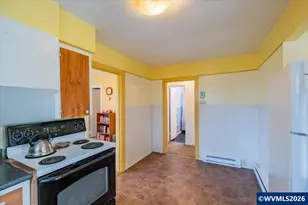 3408 Williams Ave NE, Salem, OR 97301 - Photo 10