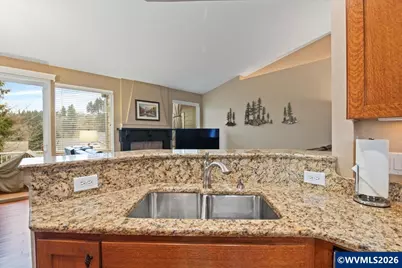 548 Inverness Dr SE, Salem, OR 97306 - Photo 14