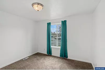 4973 Dixie Av NE, Salem, OR 97301 - Photo 14