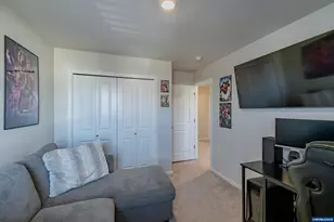 2275 Halter Dr, Woodburn, OR 97071 - Photo 30