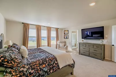 2275 Halter Dr, Woodburn, OR 97071 - Photo 18