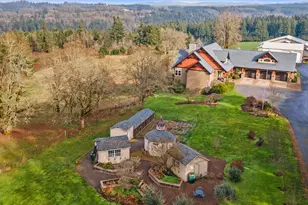 7118 Grandview Ave, Scotts Mills, OR 97375 - Photo 4