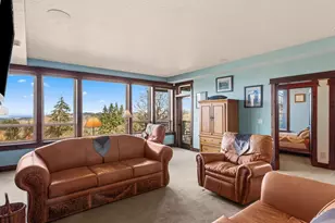 7118 Grandview Ave, Scotts Mills, OR 97375 - Photo 40