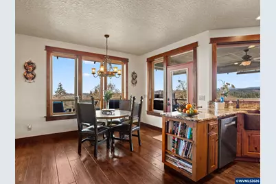 7118 Grandview Av, Scotts Mills, OR 97375 - Photo 24