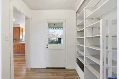 108 W 1st St, Canby, OR 97013 - Photo 10