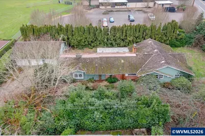 112 NE Green Ct, Albany, OR 97321 - Photo 6