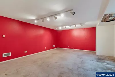 112 NE Green Ct, Albany, OR 97321 - Photo 22