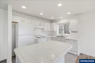 4227 Dogwood Ave SE Av SE, Albany, OR 97322 - Photo 10