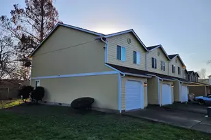 1894 Clay (1894-1892-1890) St SE, Albany, OR 97322 - Photo 2