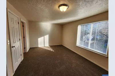 1894 Clay (1894-1892-1890) St SE, Albany, OR 97322 - Photo 14