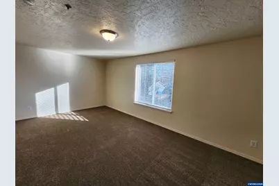 1894 Clay (1892, 1890, 1894) St SE, Albany, OR 97322 - Photo 20