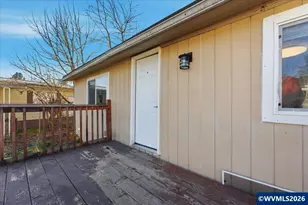 2010 SE 3rd St, Corvallis, OR 97333 - Photo 4